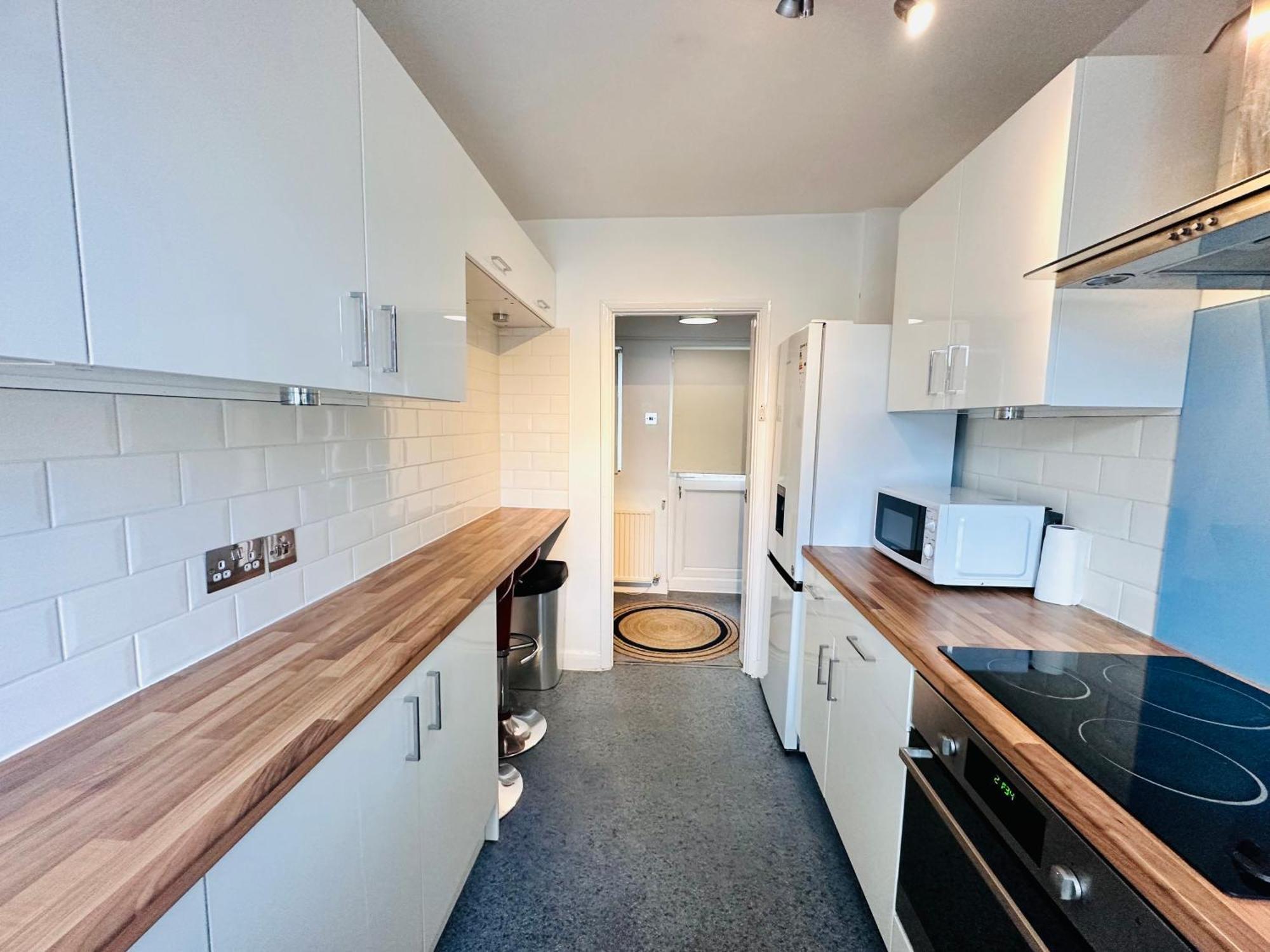 Victoria Family Apartment In Central Лондон Екстериор снимка